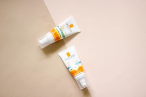 La Roche-Posay Anthelios XL SPF50+ Anti Shine Tinted Dry Touch Gel-Cream, La Roche-Posay Anthelios XL SPF50+ Comfort Tinted BB Cream review