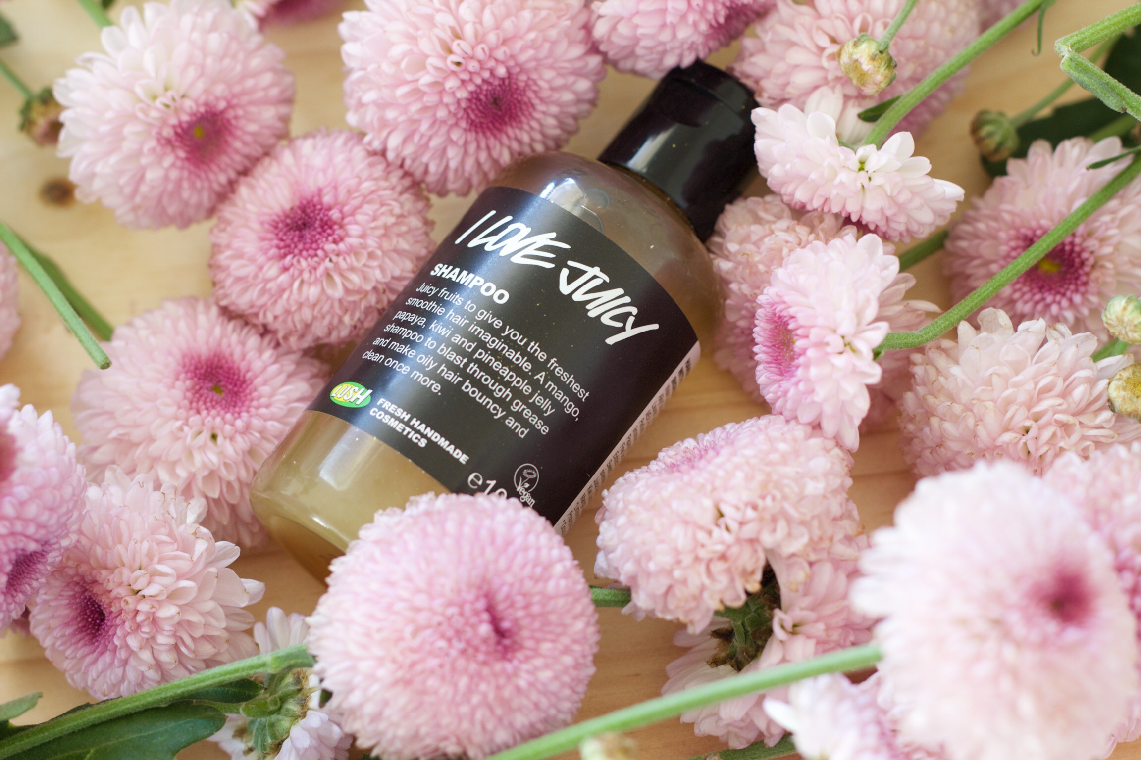 NEW IN: Woolworths, LUSH – I Love Juicy, Real Techniques Core Collection & Starter Set