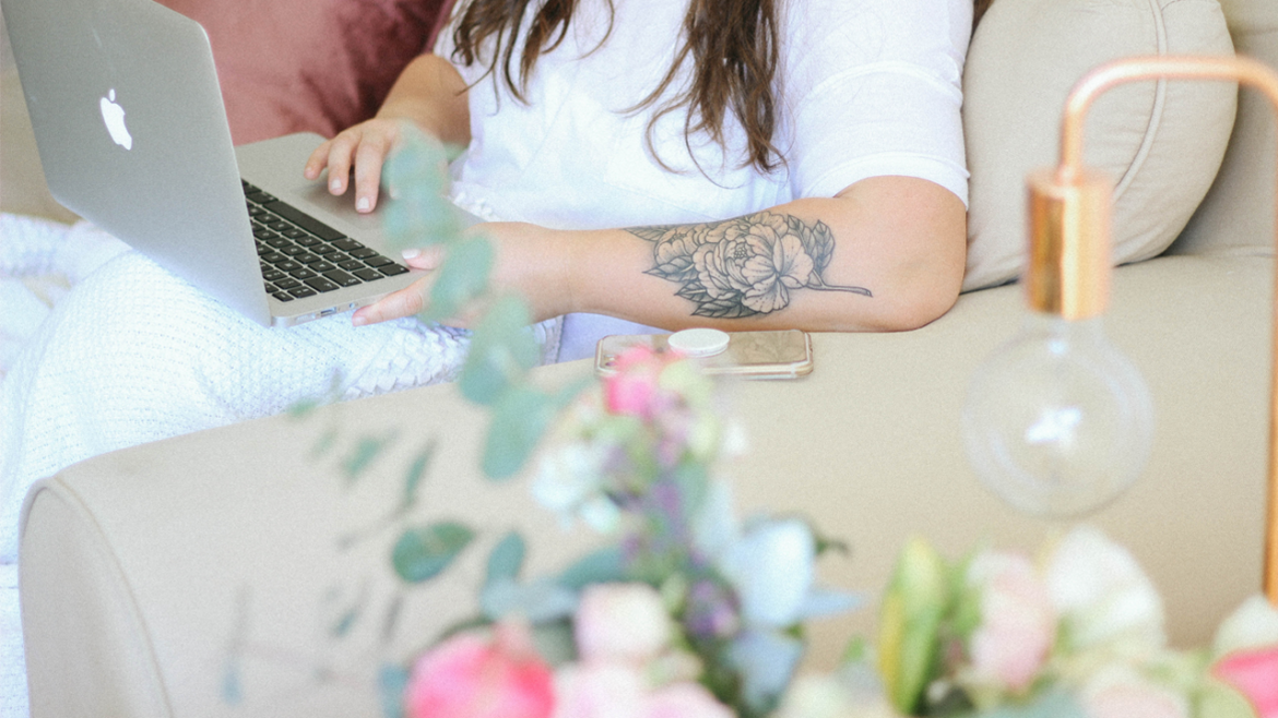 SERIES TO BINGE WATCH THIS WINTER